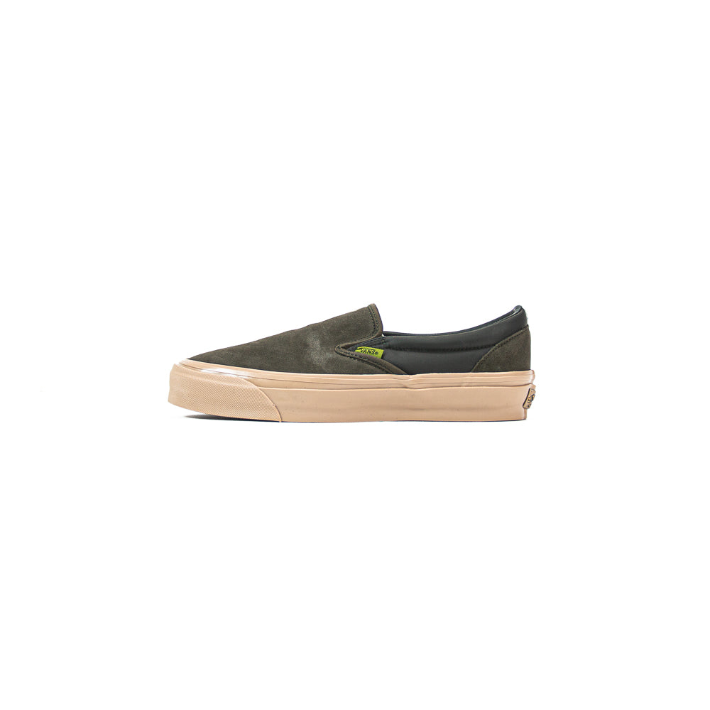 Lx Classic Slip On 98 (Suede Coal Brown) – Corporate