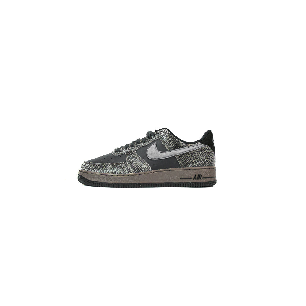 nike air force 1 low carbon