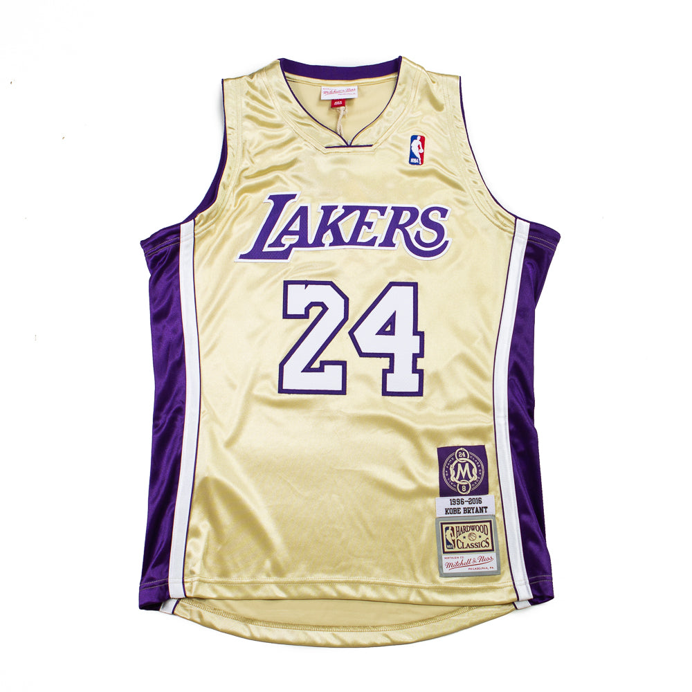 Kobe Hall of Fame Gold Jersey size Large outlet