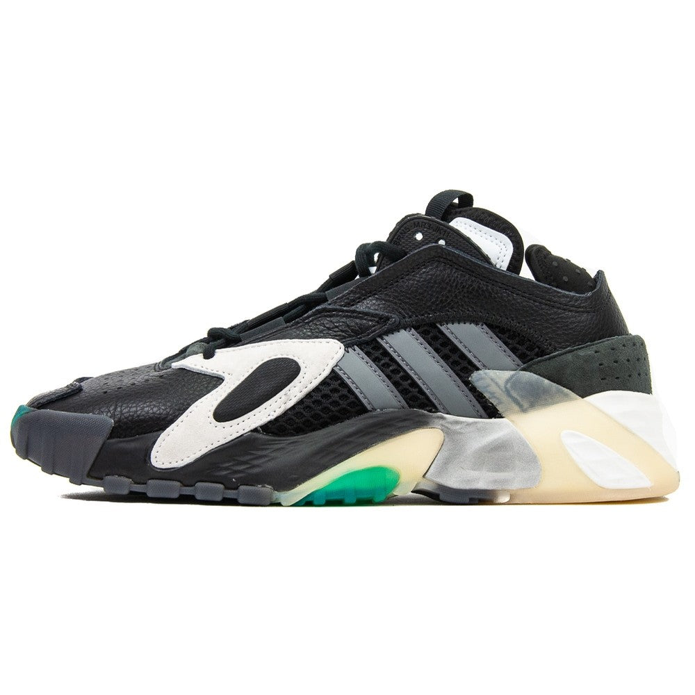 Streetball (Black/White) Streetball (Black/White)