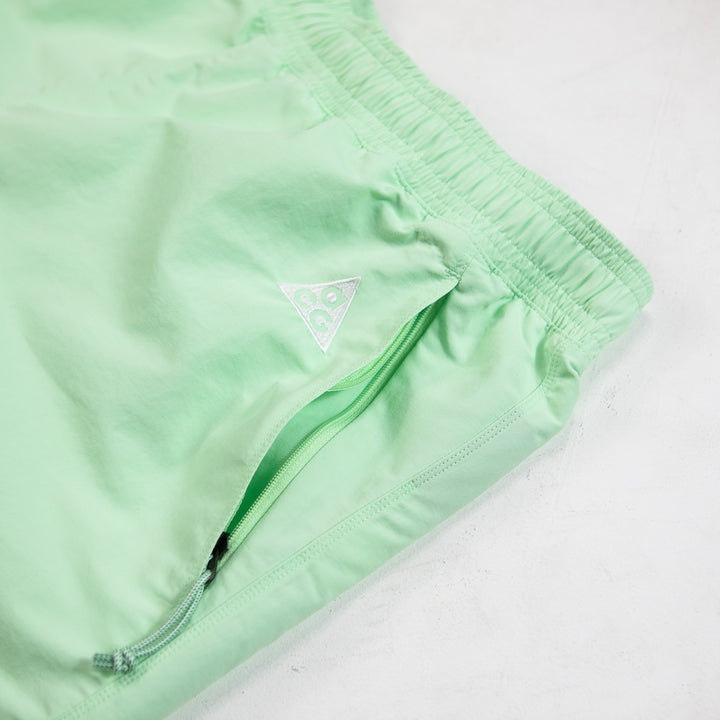 Nike ACG Reservoir Goat Short (Vapor Green)