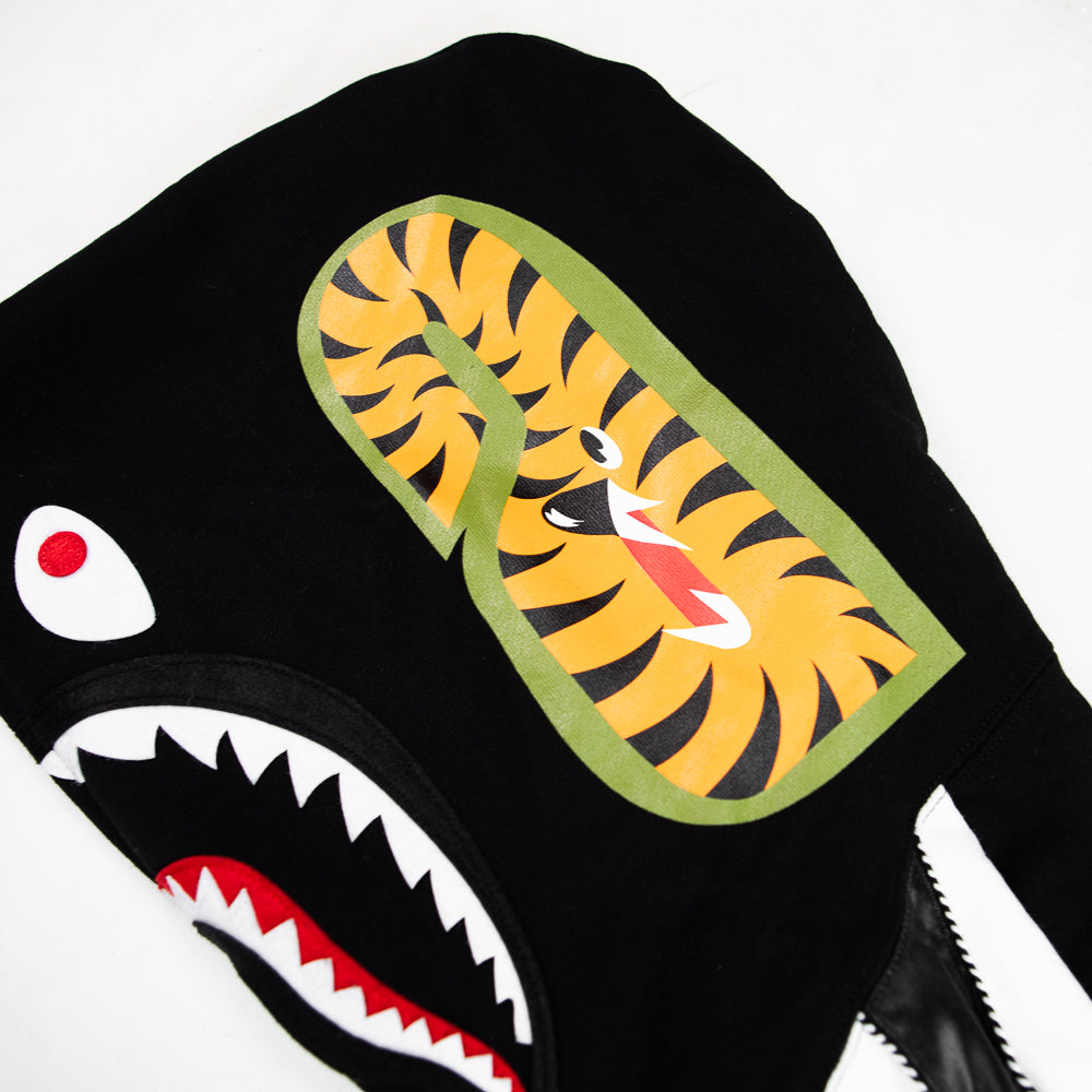 Souvenir Shark Zip Hoodie (Black)