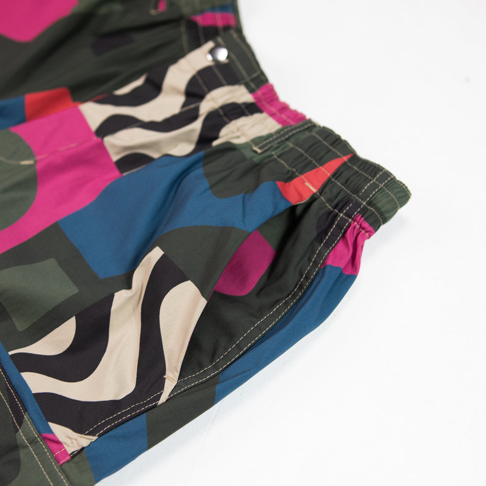 Distorted Camo Shorts (Pink)