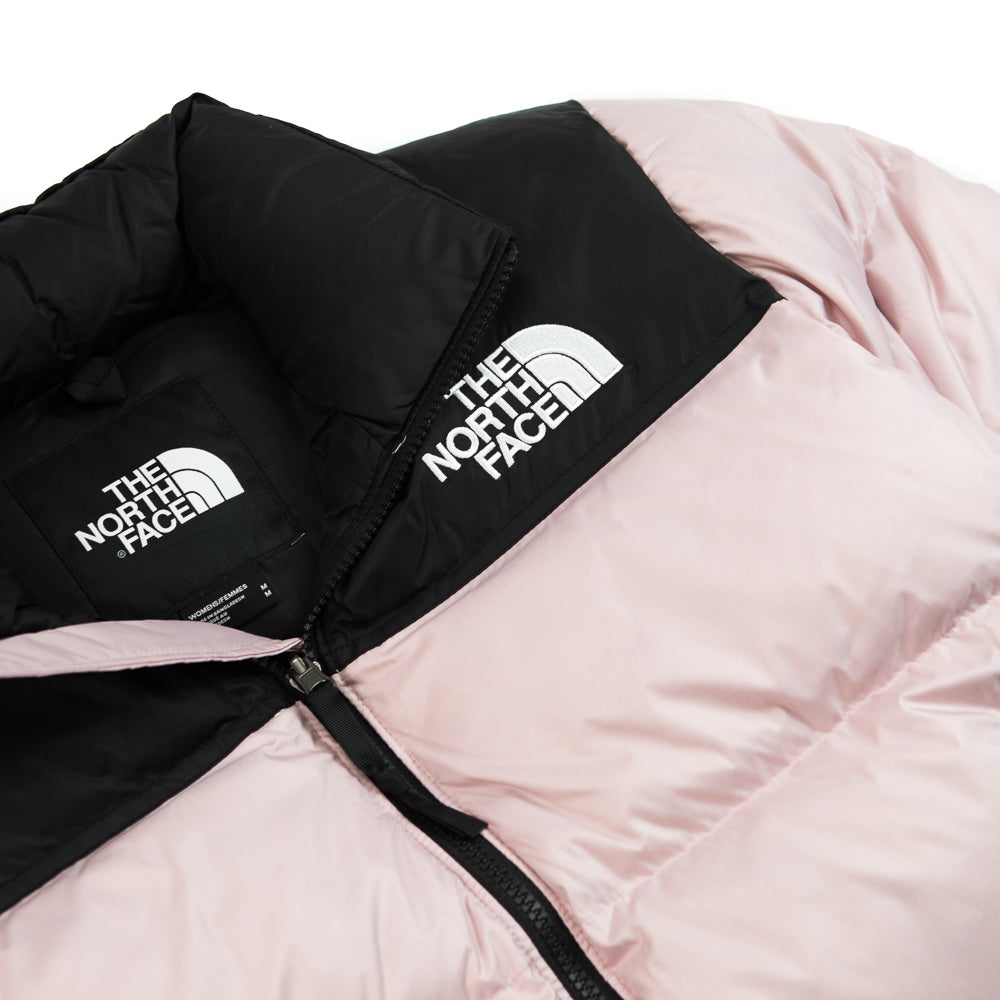 W 96 Retro Nuptse JKT (Metal Pink/TNF) – Corporate