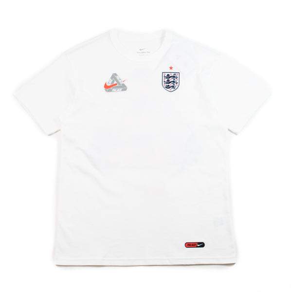Nike x Palace England Tシャツ Lサイズ England X Palace Men's T-Shirt (White) – Corporate