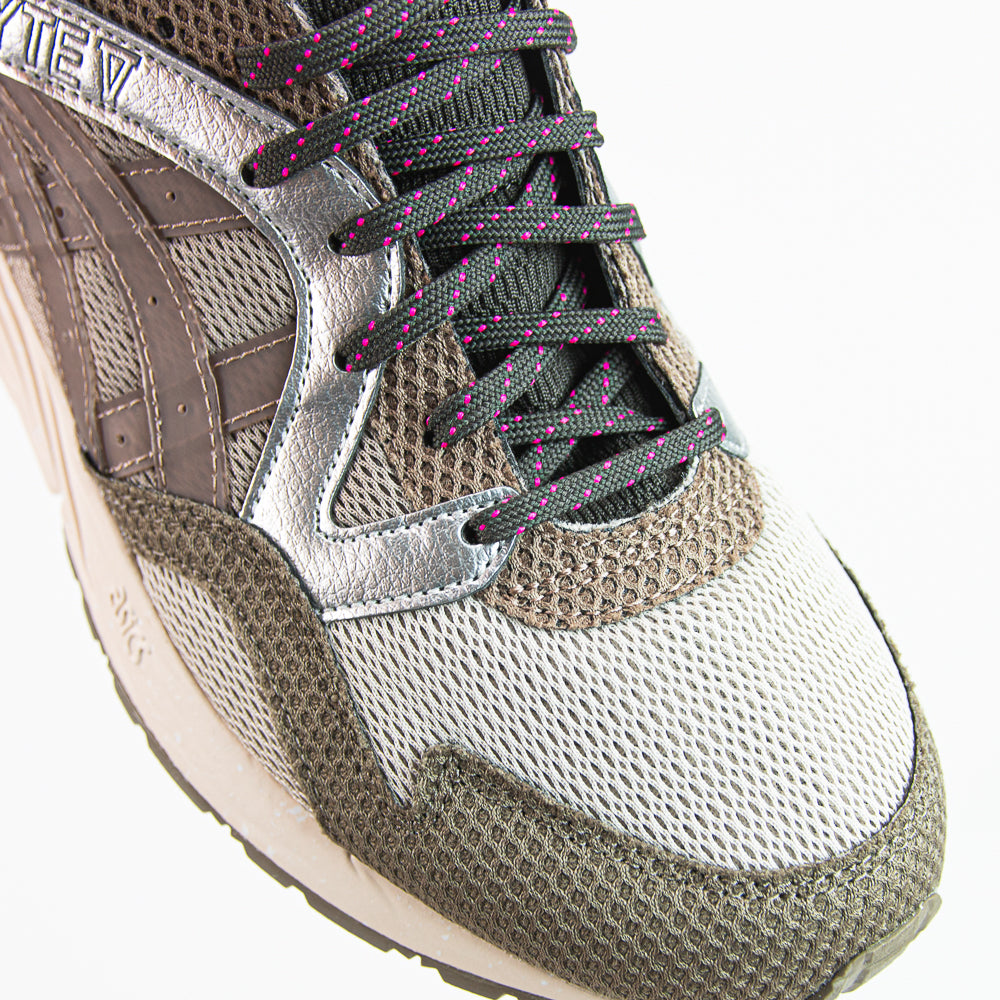 Gel-Lyte V (Simply Taupe/Greige)