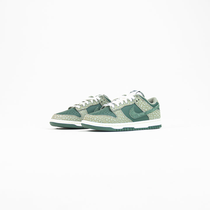 Dunk Low Retro PRM (Dark Stucco/Vintage Green)