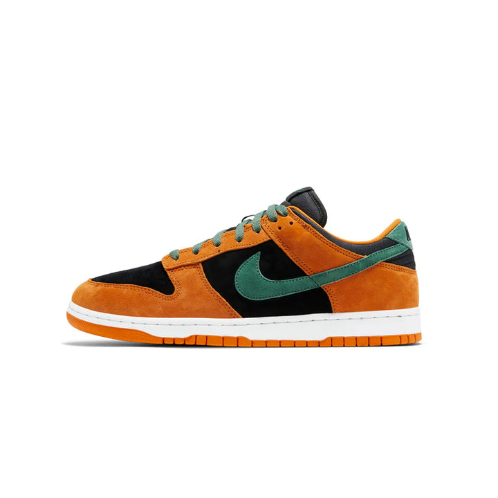 Nike Dunk Low SP (Black/Nori-Ceramic)