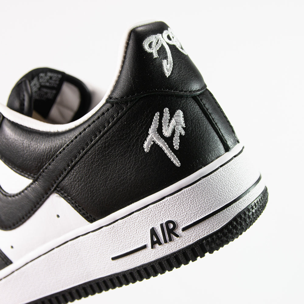 Air Force 1 Low QS TS (White/Black) – Corporate