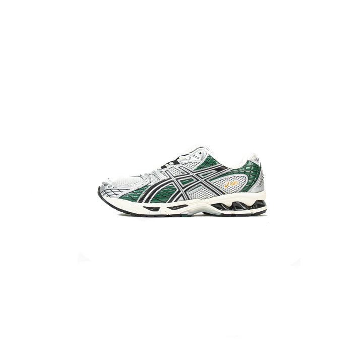 Gel-Nimbus 10.1 (Cream/Grove)