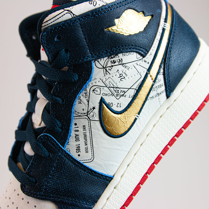 Air Jordan 1 Mid SE (GS) (Armory Navy/Metallic Gold)