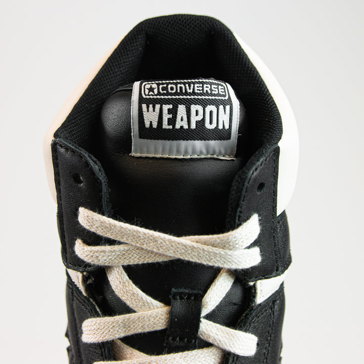 Weapon Mid (Black/Natural Ivory/Black)