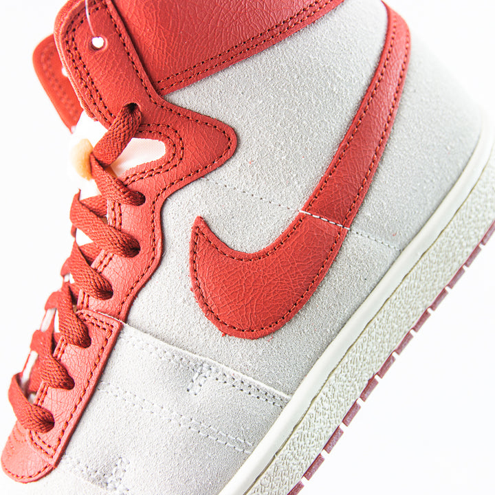 Air Ship PE SP (Summit White/ Dune Red)