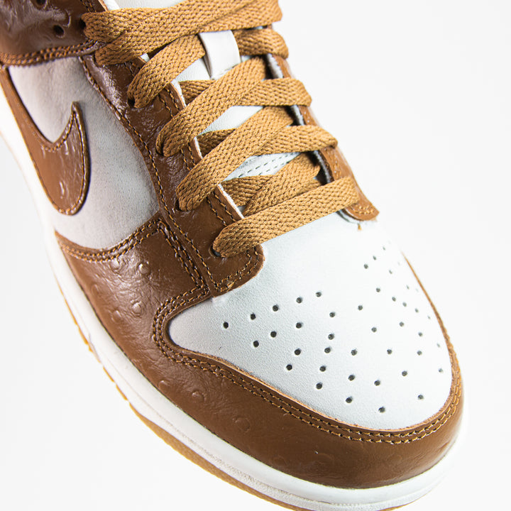 Wmns Dunk Low LX (Phantom/Ale Brown-Sail)