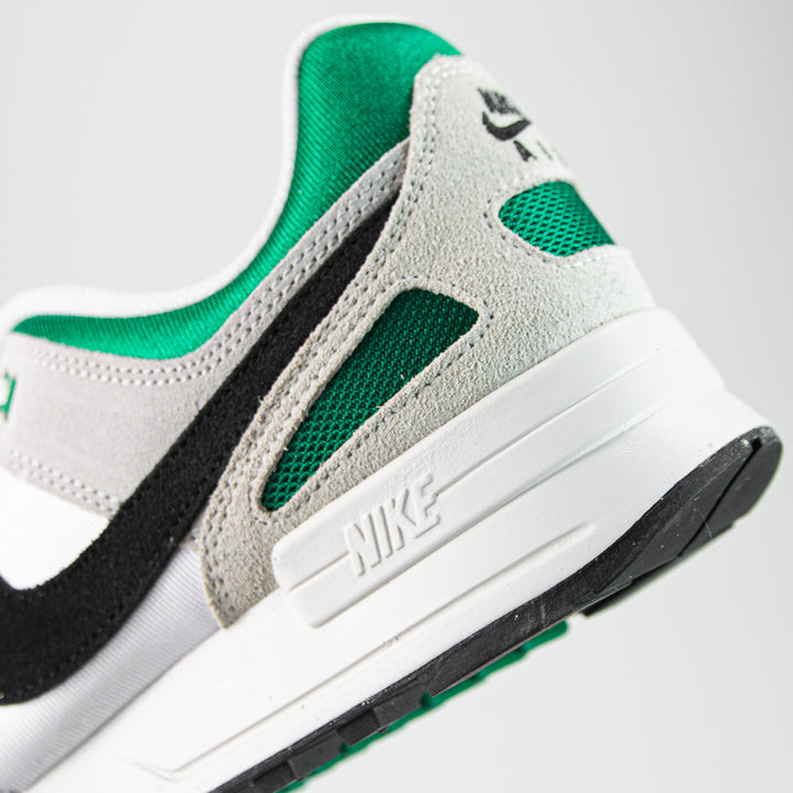 Air Pegasus '89 (White/Black-Malachite)