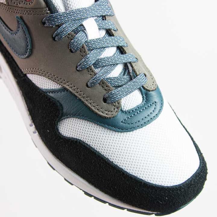 Air Max 1 PRM (White/Slate Blue/Black)