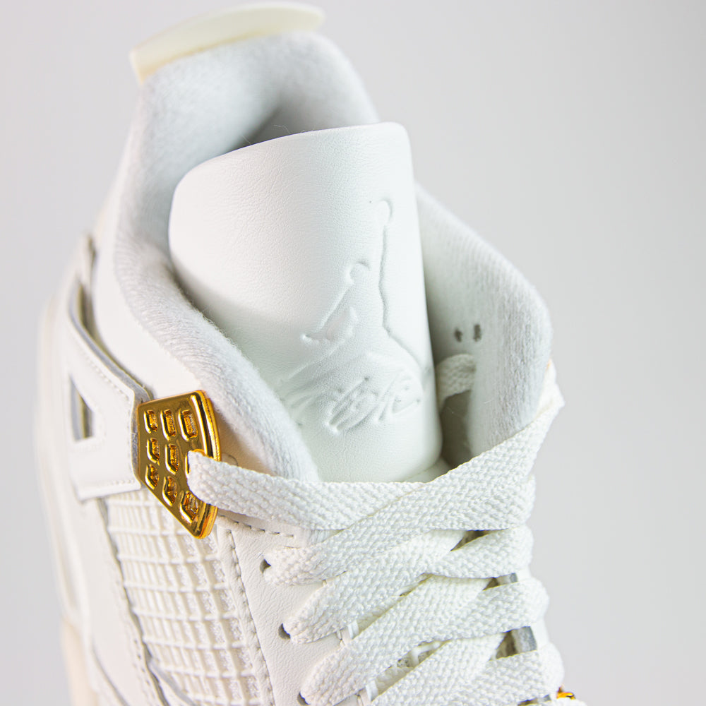 Wmns Air Jordan 4 Retro (Sail/Metallic Gold-Black)