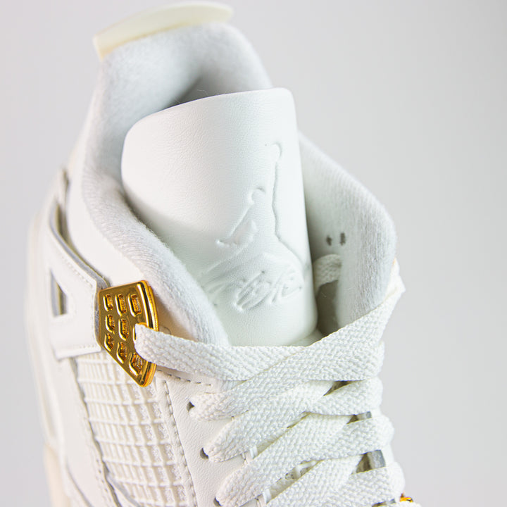 Wmns Air Jordan 4 Retro (Sail/Metallic Gold-Black)