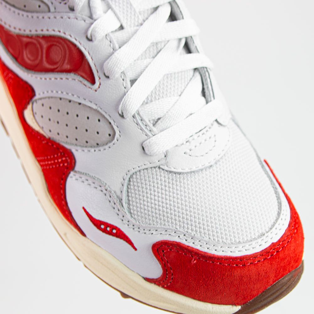 Grid Shadow 2 (White/Red)