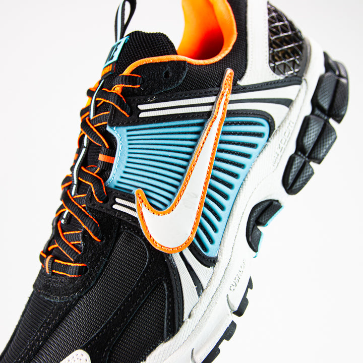 WMNS Zoom Vomero 5 PRM (Black/ Light Bone/ Blue Gaze)