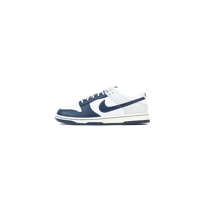 Dunk Low Retro (White/Midnight Navy)