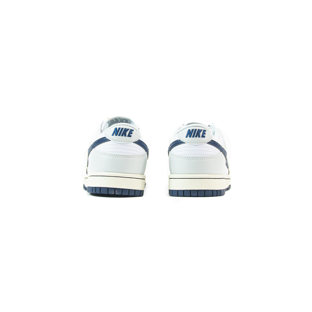 Dunk Low Retro (White/Midnight Navy)