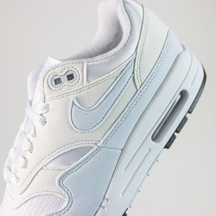 W Air Max 1 (White/Football Grey)