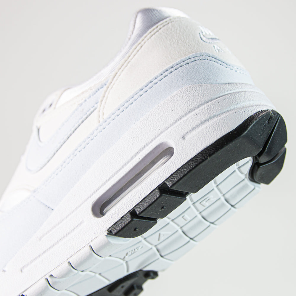 W Air Max 1 (White/Football Grey)