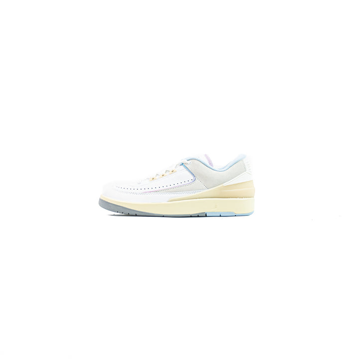 WMNS Air Jordan 2 Retro Low (Summit White/Varsity Red)