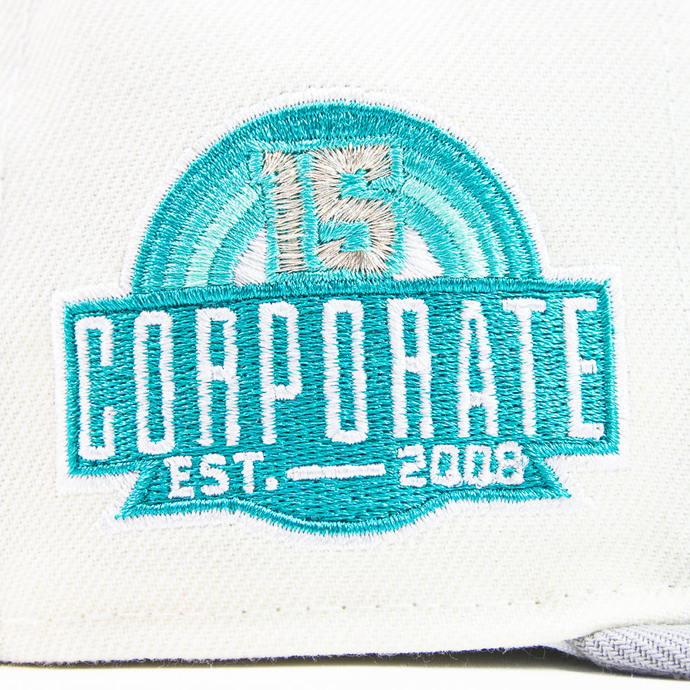 Corporate x Cincinnati Reds 15th Anniversary Fitted Cap (Cream/Teal)