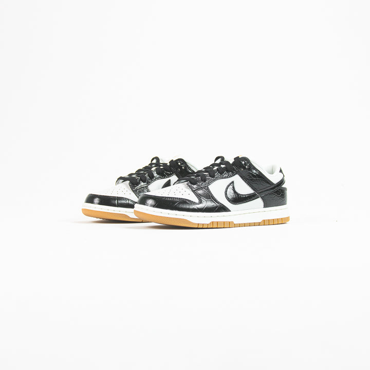 WMNS Dunk Low LX (Phantom/Black-Sail)