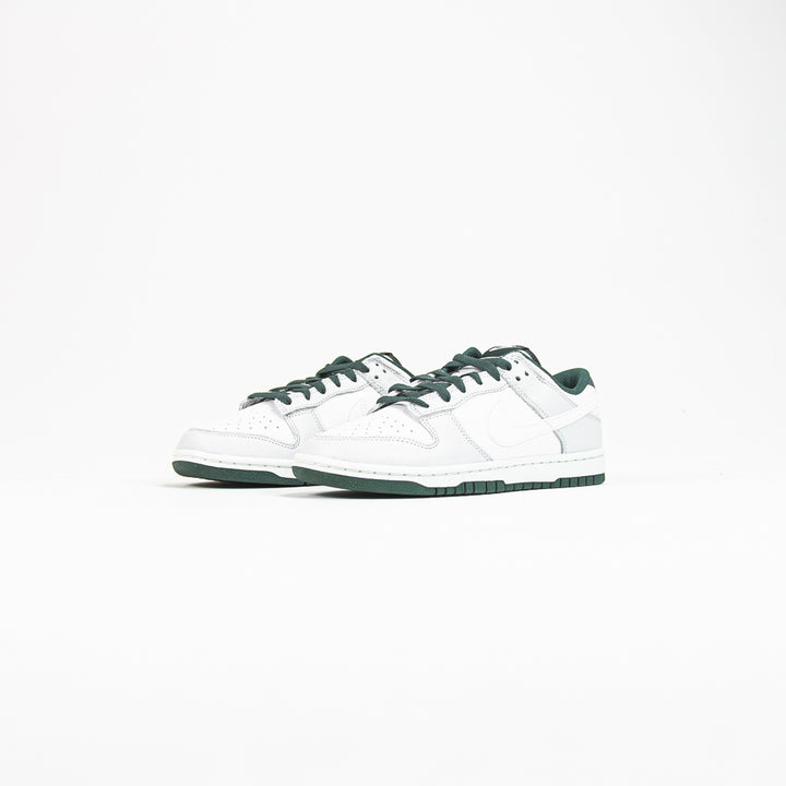 Dunk Low Retro SE (Photon Dust/White)