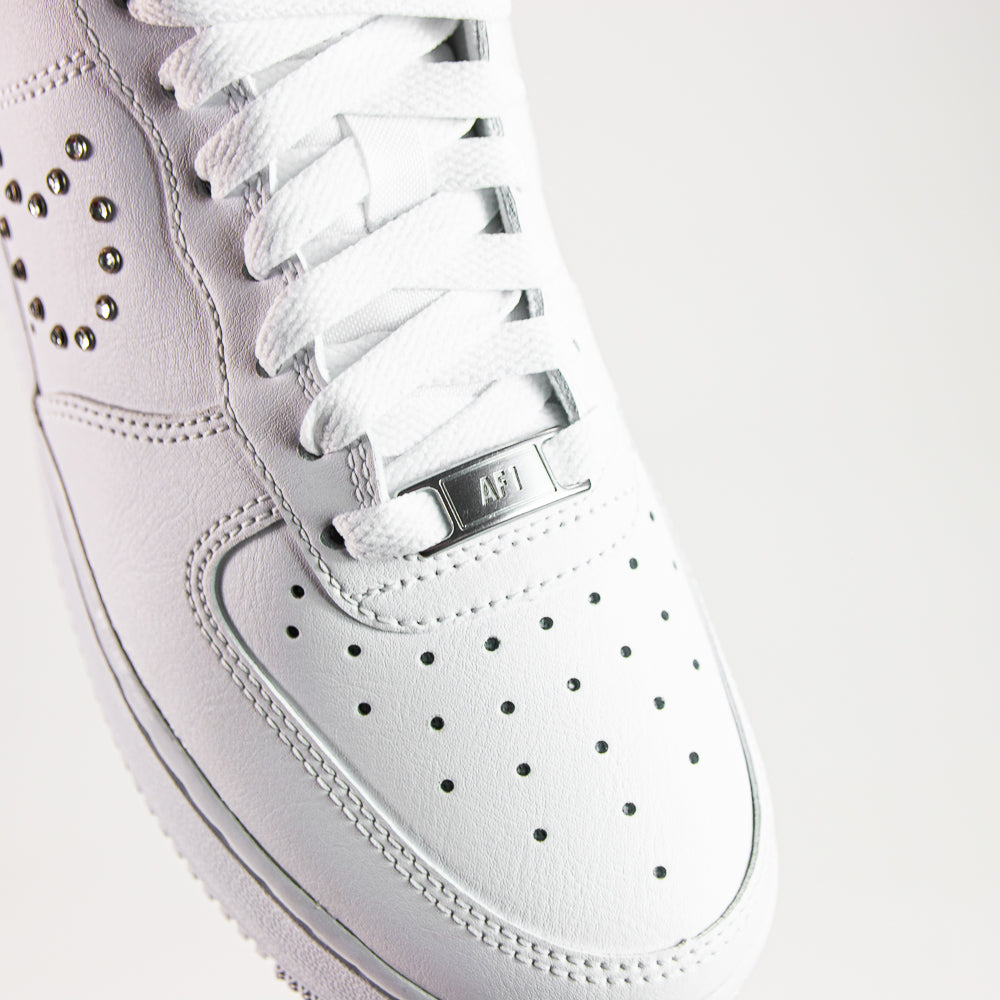 Wmns Air Force 1 '07 (White/Chrome-Metallic Silver)