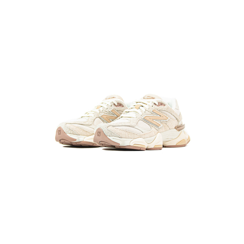 9060 (Bisque/Sea Salt)