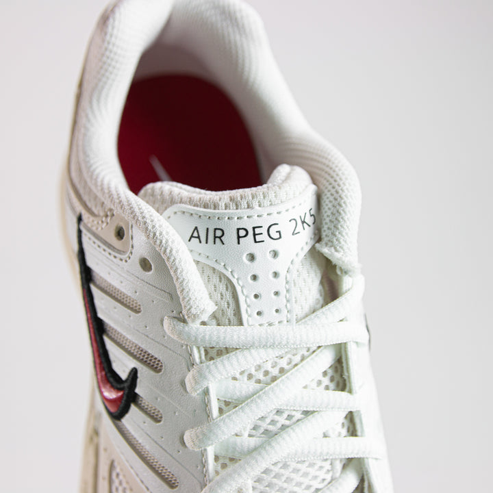 W Air Peg 2K5 (White/Red-Phantom)