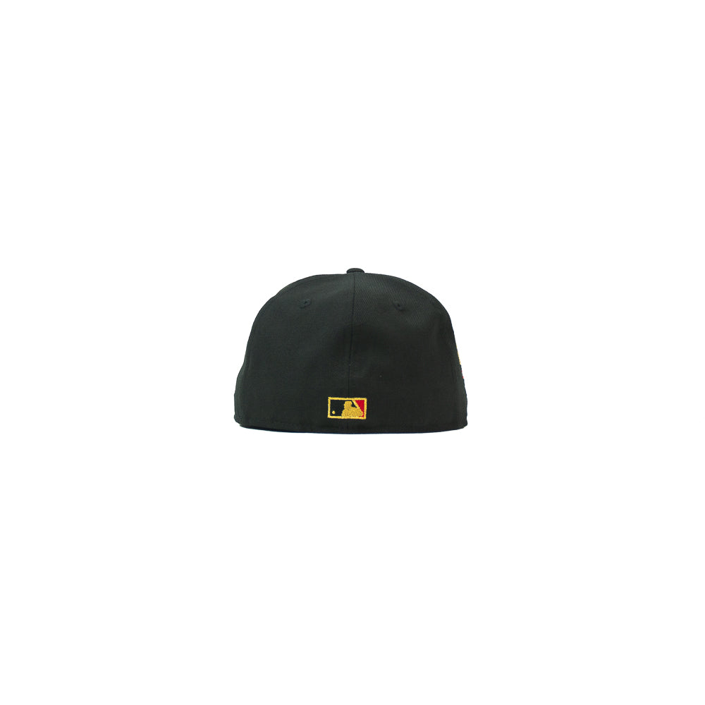 Cincinnati Reds Fitted Cap (Black)