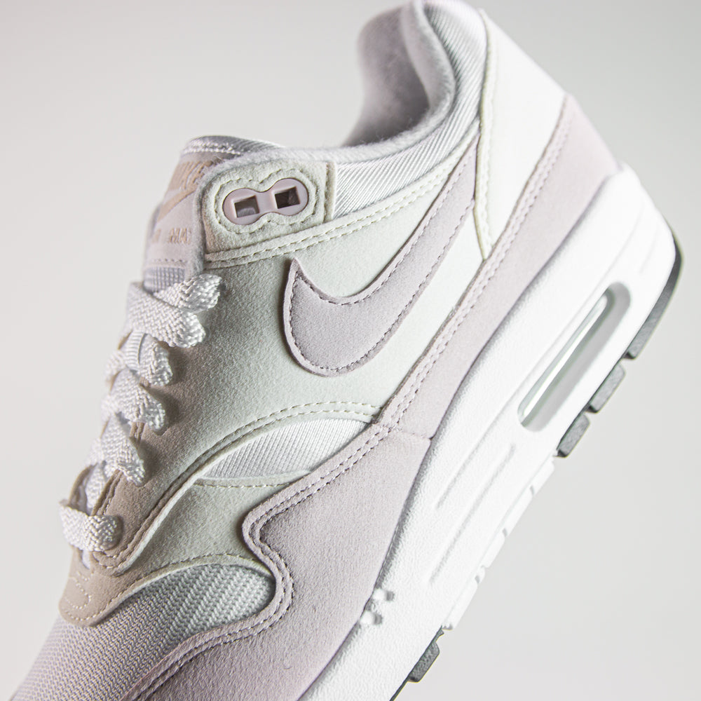 W Air Max 1 (White/Platinum Violet Phantom)