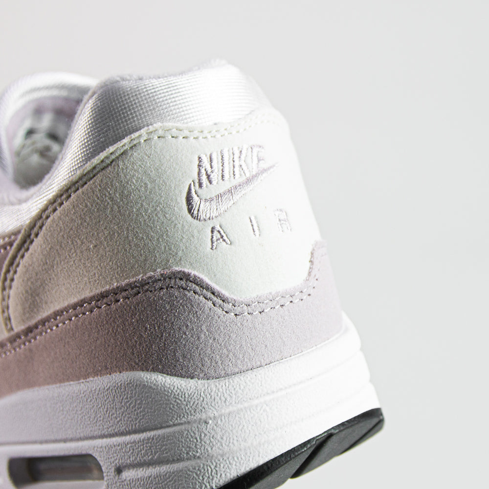 W Air Max 1 (White/Platinum Violet Phantom)