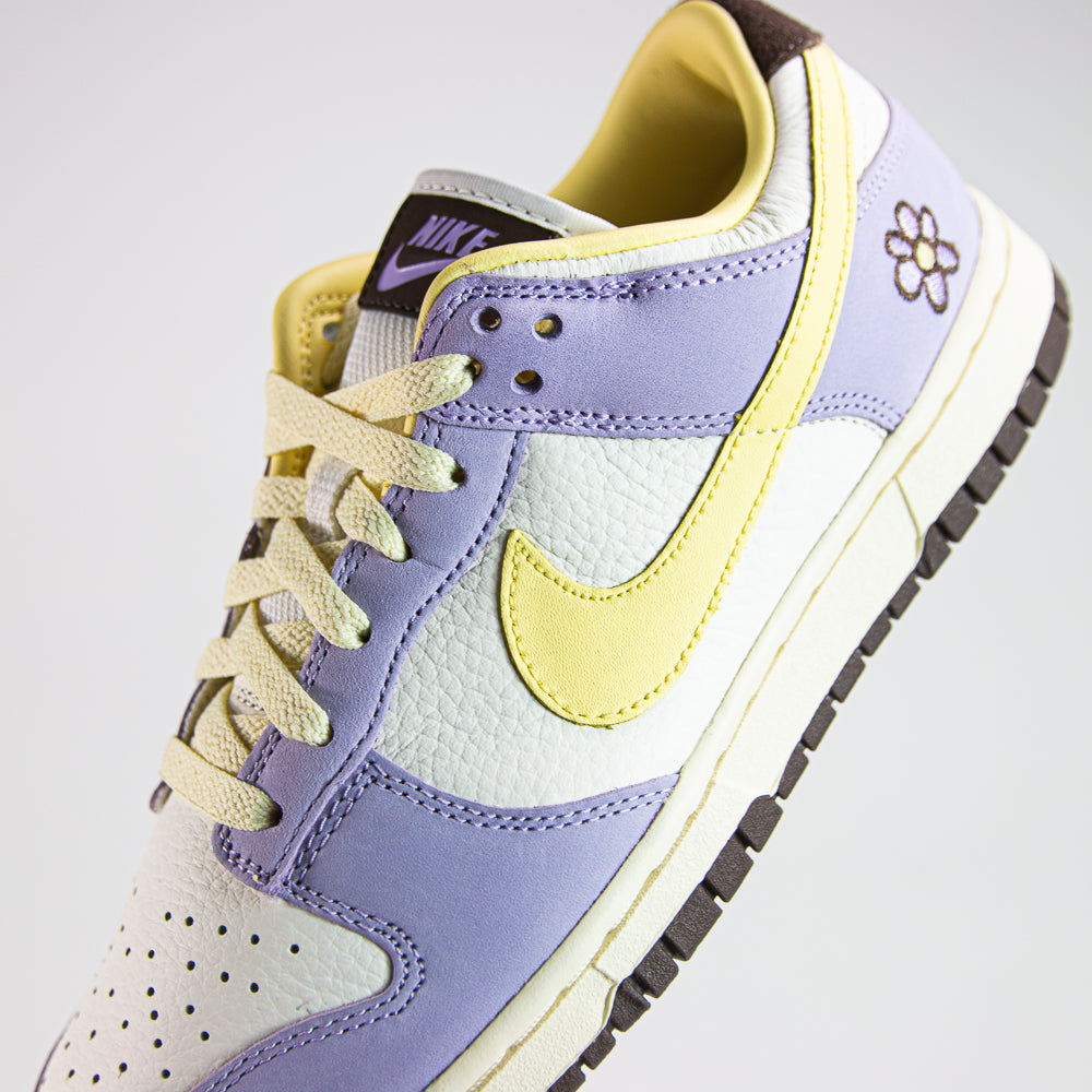 W Dunk Low PRM (Lilac Bloom/Soft Yellow-Sail)