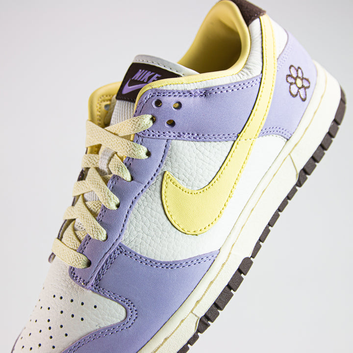 W Dunk Low PRM (Lilac Bloom/Soft Yellow-Sail)