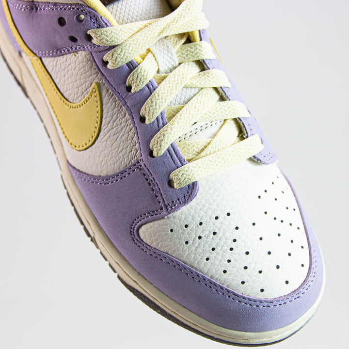 W Dunk Low PRM (Lilac Bloom/Soft Yellow-Sail)