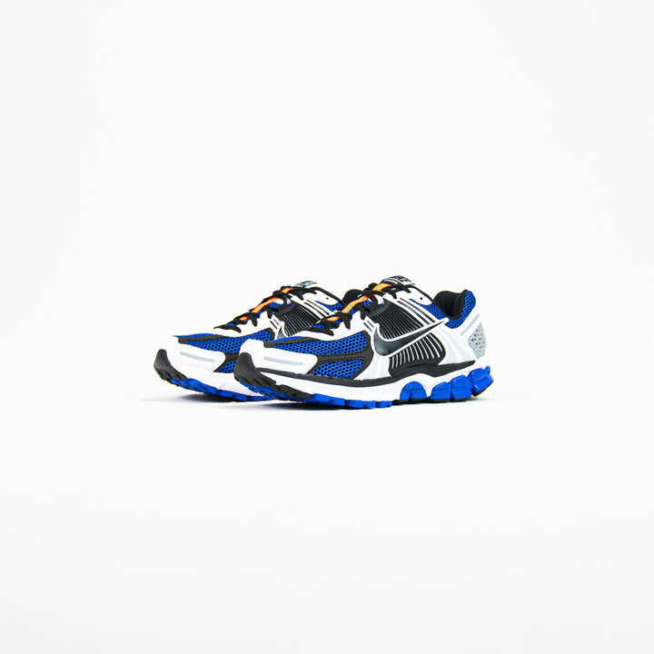 Zoom Vomero 5 SE SP (White/Racer Blue-Black-Sail)