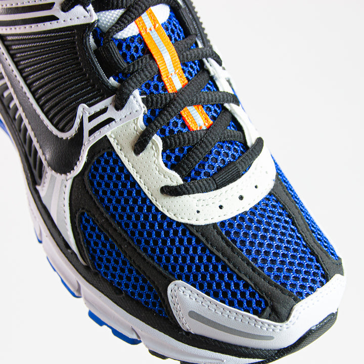 Zoom Vomero 5 SE SP (White/Racer Blue-Black-Sail)