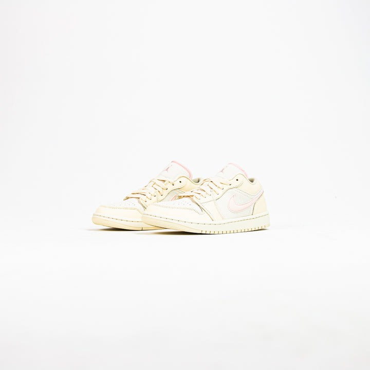 Wmns Air Jordan 1 Low SE (Muslin/Legend Pink-Sail)