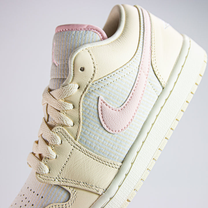 Wmns Air Jordan 1 Low SE (Muslin/Legend Pink-Sail)