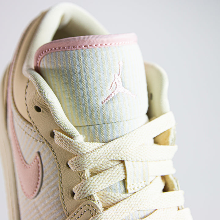 Wmns Air Jordan 1 Low SE (Muslin/Legend Pink-Sail)