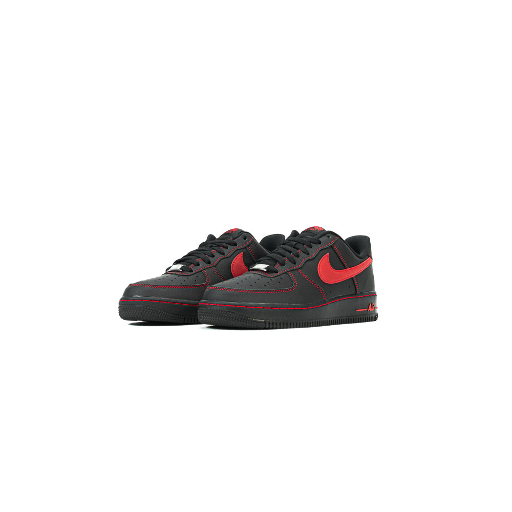 Air Force 1 '07 LV8 (Black/University Red-Black)