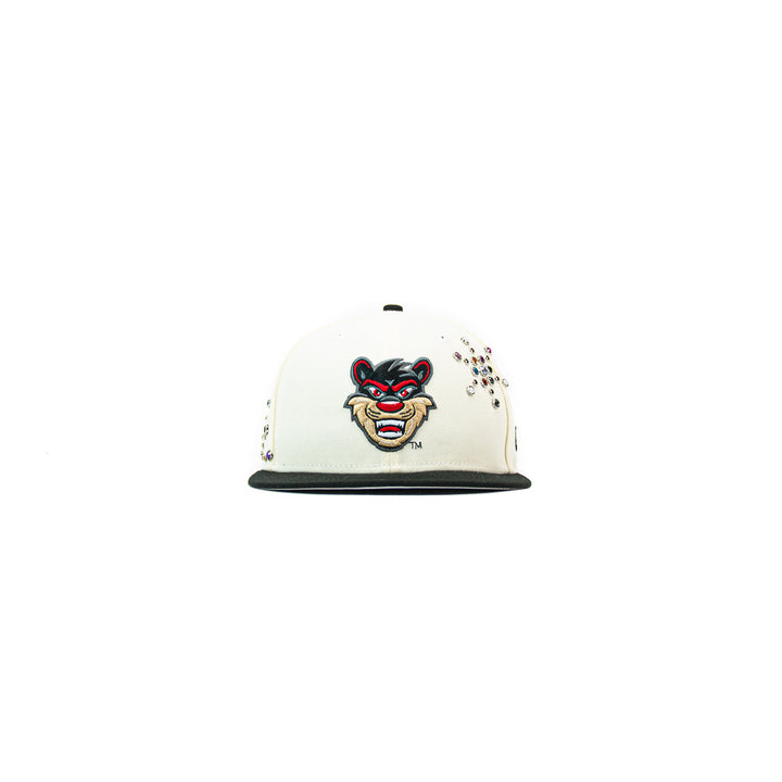 Gemstone Cincinnati Bearcats Mascot Fitted Cap (Chrome/Black)