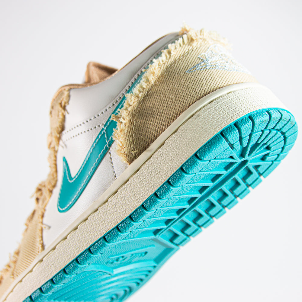 WMNS Air Jordan 1 Low SE (Sesame/Dusty Cactus)