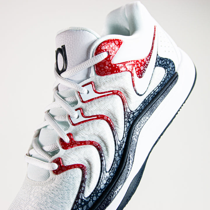 KD17 (White/Obsidian-University Red)